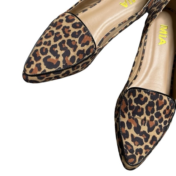 MIA Niles Leopard Print Pointed Toe Flat Womens Size 6 - Picture 12 of 13